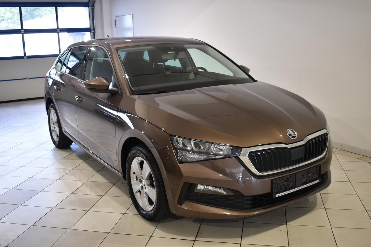 Skoda Scala 1.6TDI LED SHZ PDC 5J. Garantie DAB
