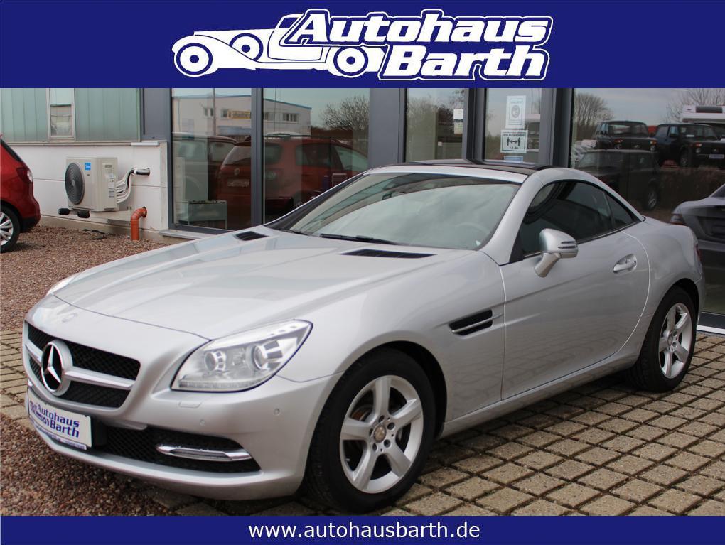 Mercedes-Benz SLK 200 * Leder* Navi* Airscarf* Bi-Xenon * PDC *